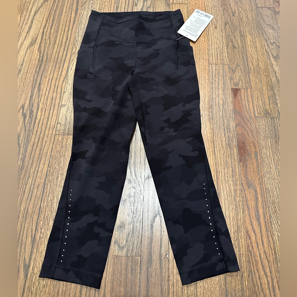 Lululemon Swift Speed HR Crop 21”
